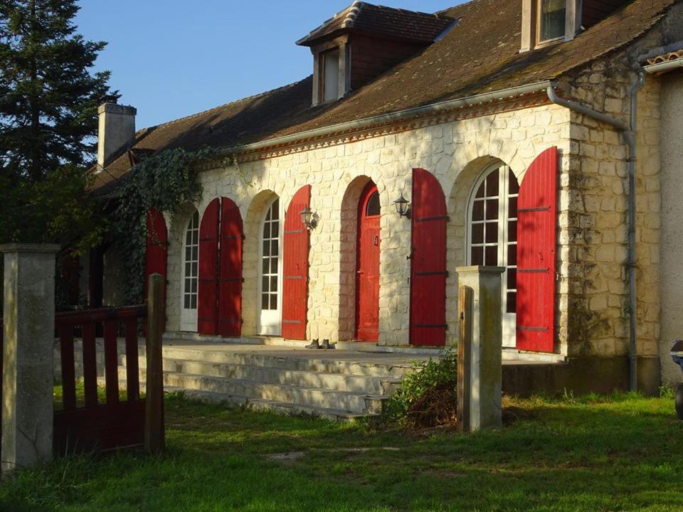B&B Les Quatre Vents Montpon-Menesterol Exterior foto